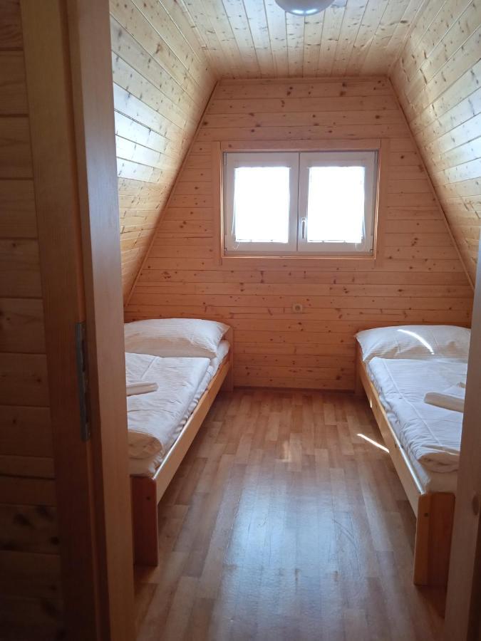 Chatky Sazava Buitenkant foto